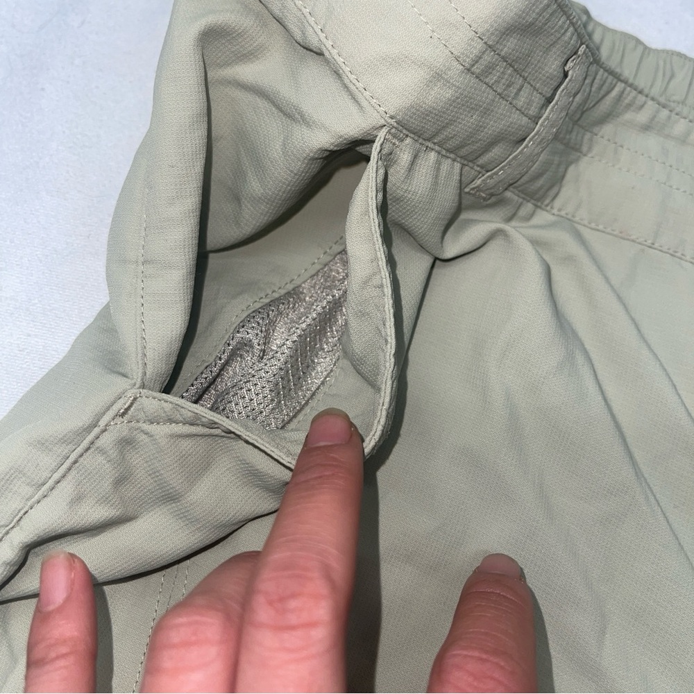 Columbia Insect Blocker Hiking Pants Women’s 4 Regular Khaki Outdoor Travel - Picture 6 of 16